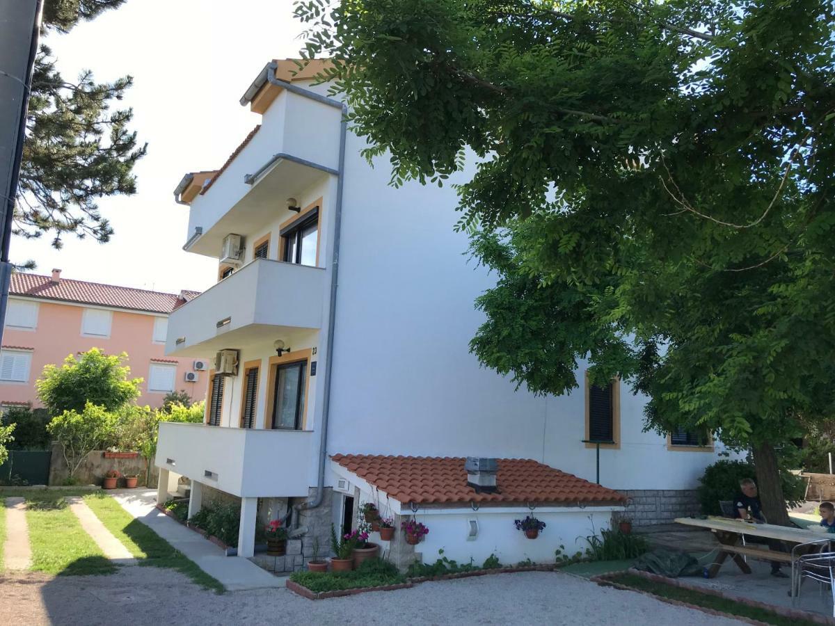 Apartments Lena Baška Esterno foto